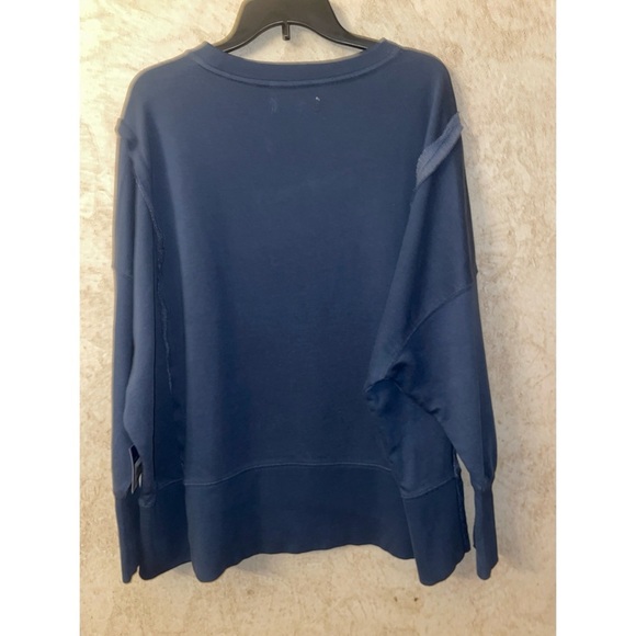 Arizona Juniors Womens Crew Neck Long Sleeve Sweatshirt - Picture 1 of 6